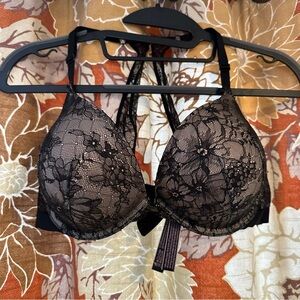 Victoria's Secret Very Sexy Push Up Bra 34DD
